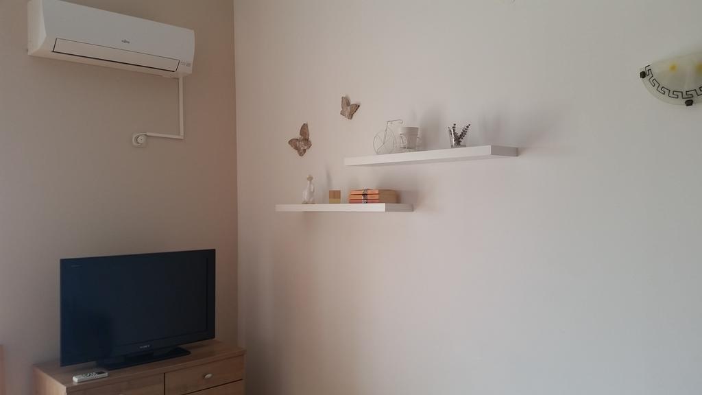 Apartments Mrdelja Vrsi Ngoại thất bức ảnh