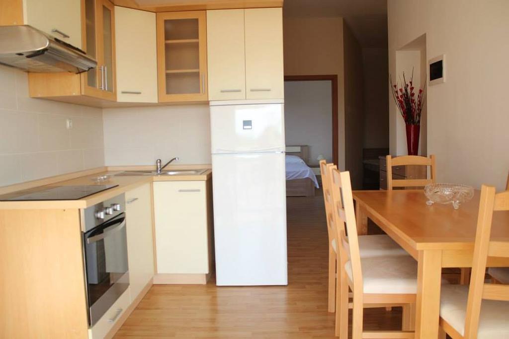Apartments Mrdelja Vrsi Ngoại thất bức ảnh
