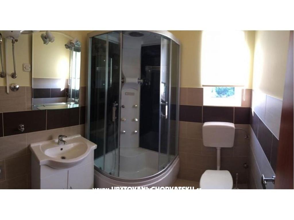 Apartments Mrdelja Vrsi Ngoại thất bức ảnh